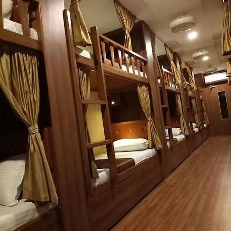 Classic Dormitory Mumbai Kültér fotó