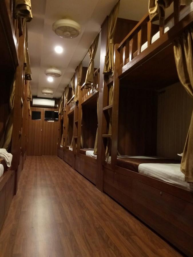 Classic Dormitory Mumbai Kültér fotó